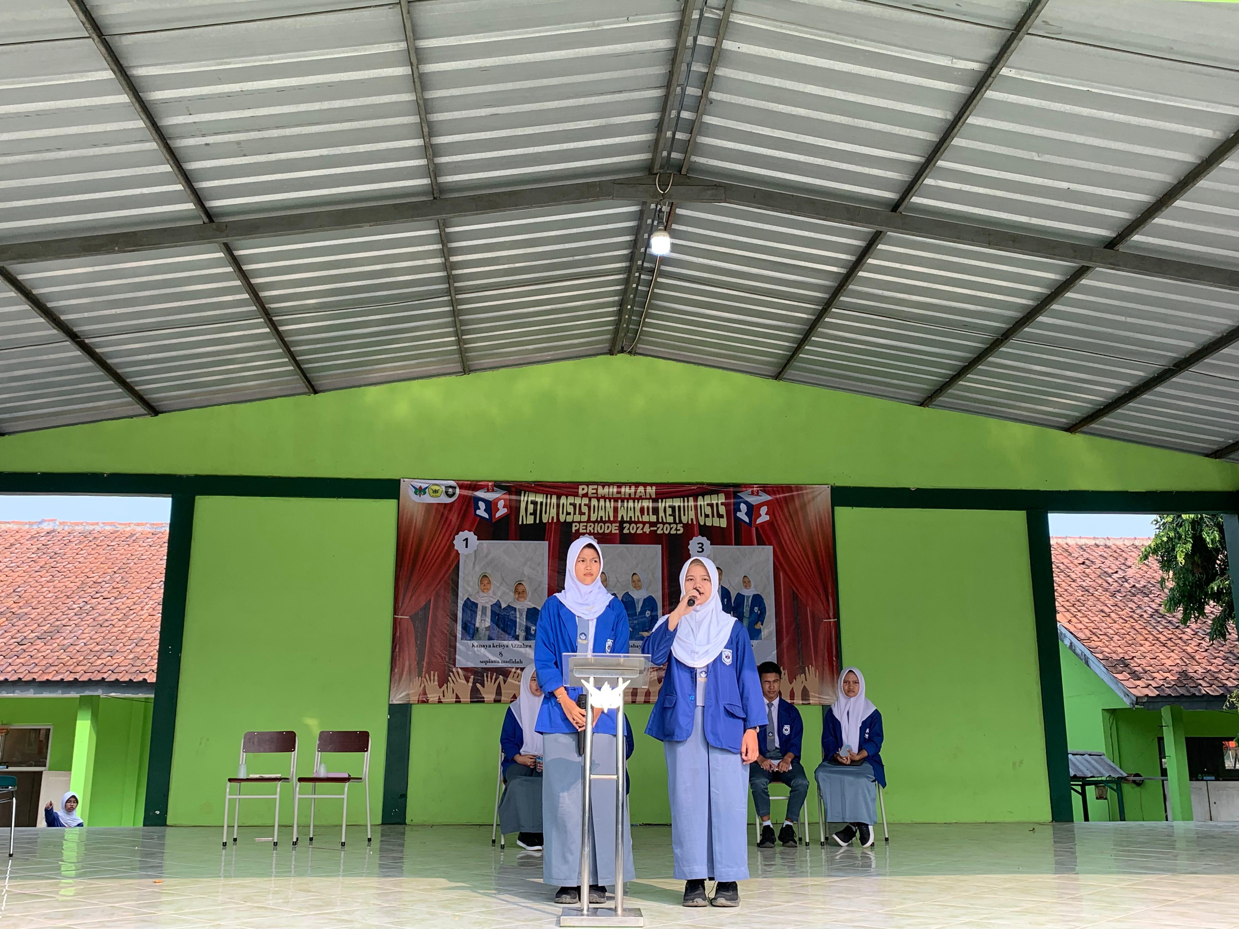 Pencalonan Ketua Umum OSIS dan Wakil Ketua Umum OSIS Periode 2024 - 2025 di SMA Negri 1 Jasinga Pencalonan Ketua Umum OSIS dan Wakil Ketua Umum OSIS Periode 2024 - 2025 di SMA Negri 1 Jasinga